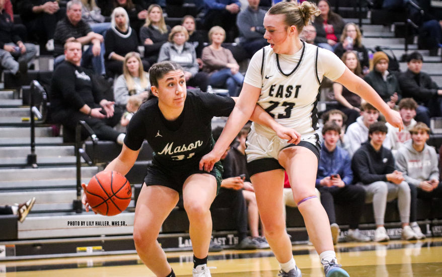 girls playing basketball